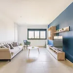 Blue & White House * Vecindario (Gran Canaria)