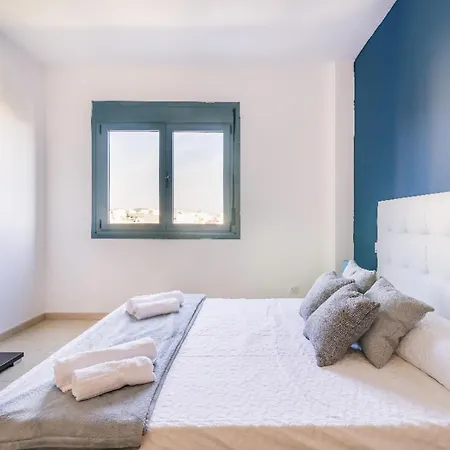 Apartment Blue & White House *