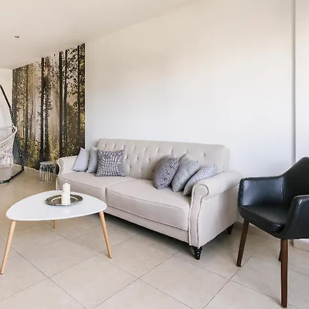 Apartment Blue & White House *