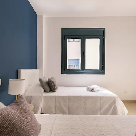 Apartment Blue & White House *